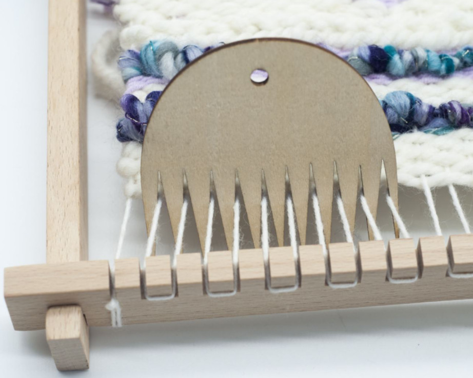 wooden loom&tassel comb and hand weaving comb